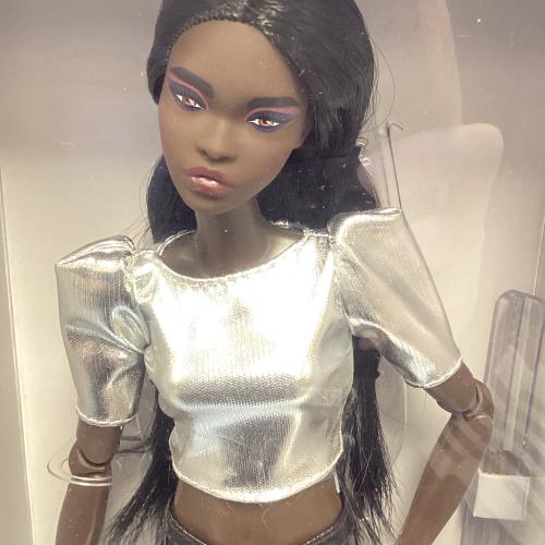 Barbie (バービー) シグネチャールックスドール ドール HBX93