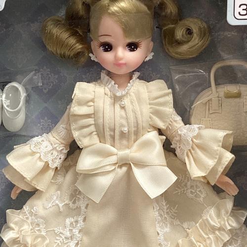 株主優待2025年 限定リカちゃん リカちゃん人形