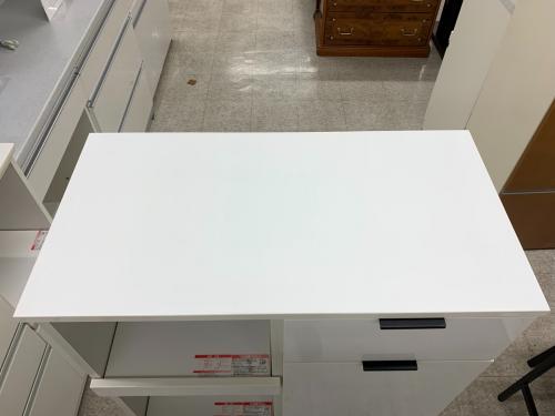 ニトリ キッチンカウンター ホワイト×ブラック