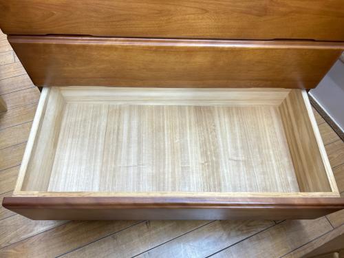 臼井木工 ミズメザクラチェスト ブラウン 天板キズあり 6段 幅:約90㎝