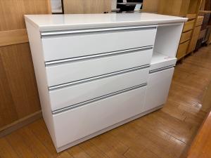 ニトリ キッチンボード ホワイト