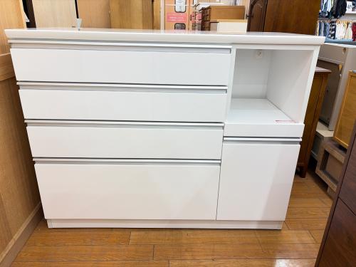 ニトリ キッチンボード ホワイト