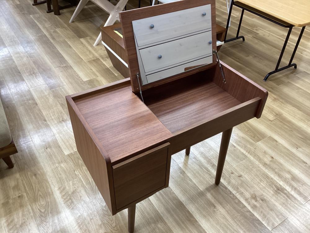 デスク　unico 2段引き出し　ブラウン　【トレファク堺福田店】 unico(ウニコ) 勉強机やパソコンデスクに使えるコンパクトデスク入荷