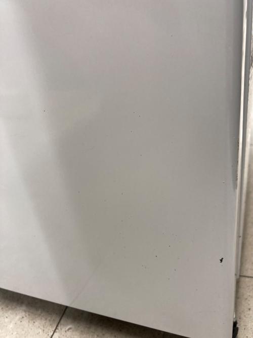 Hisense (ハイセンス) 2ドア冷蔵庫 HR-B91E3W 2024年製 87L