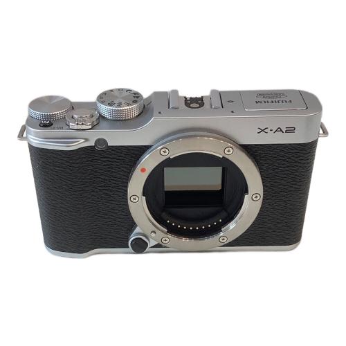 FUJIFILM (フジフィルム) ミラーレス一眼カメラ X-A2