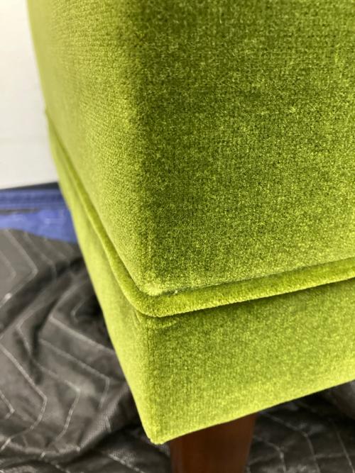 カリモク60 (カリモクロクマル) オットマン