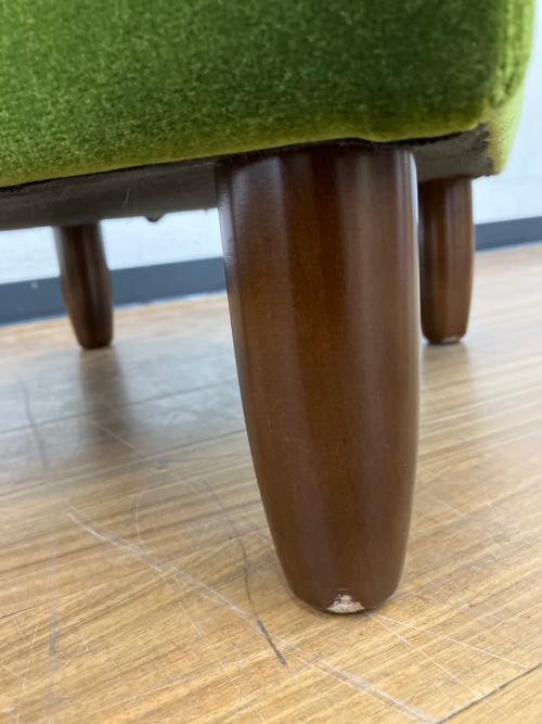 カリモク60 (カリモクロクマル) オットマン