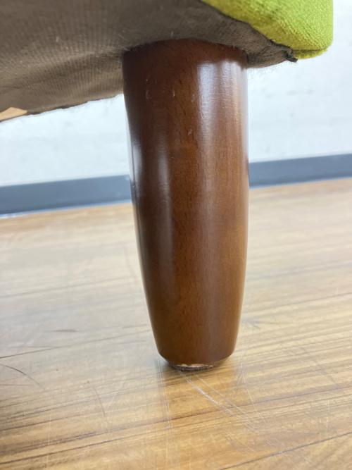 カリモク60 (カリモクロクマル) オットマン