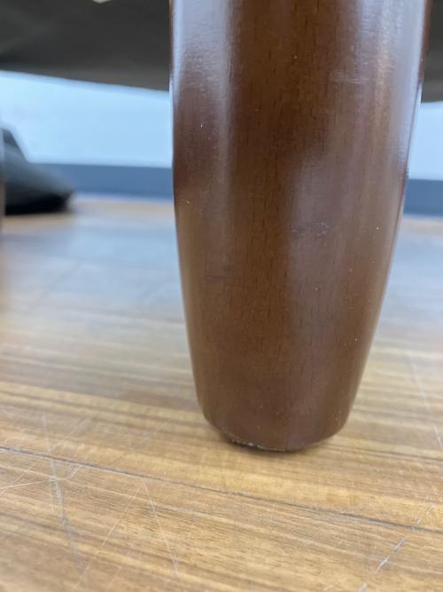 カリモク60 (カリモクロクマル) オットマン