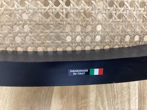 チェスカチェア イタリア製 ベージュ×ブラック