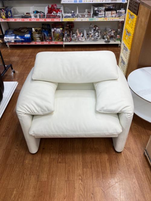 CASSINA (カッシーナ) 1人掛けソファー ホワイト マラルンガ