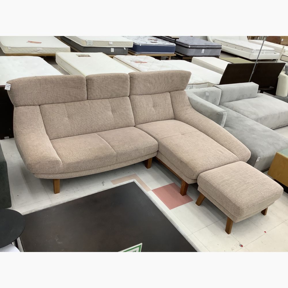 karimoku カリモク カウチソファー【トレファク 川越店】 karimoku (カリモク) カウチソファー ミックスピンク 布 UU