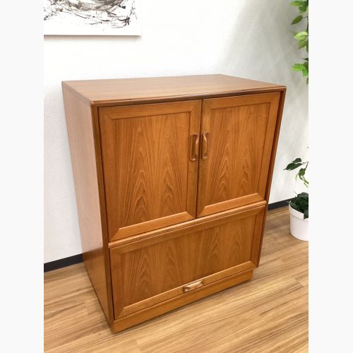 G-PLAN (ジープラン) テレビボード ブラウン 北欧ビンテージデザイン  フラップ扉 チーク材