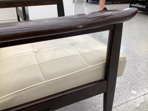 カリモク60 (カリモクロクマル) 1人掛けソファー ブラック×ホワイト W36150HD ラバートリー×合皮 Kチェア1シーター