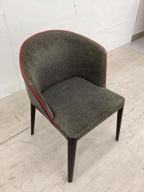 arflex (アルフレックス) ダイニングチェアー グレー/ブラック/レッド FLUTE