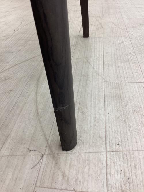 arflex (アルフレックス) ダイニングチェアー グレー/ブラック/レッド FLUTE