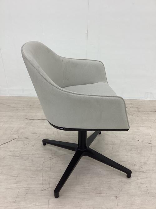 Vitra (ヴィトラ) ソフトシェルチェア ベージュ×ブラック