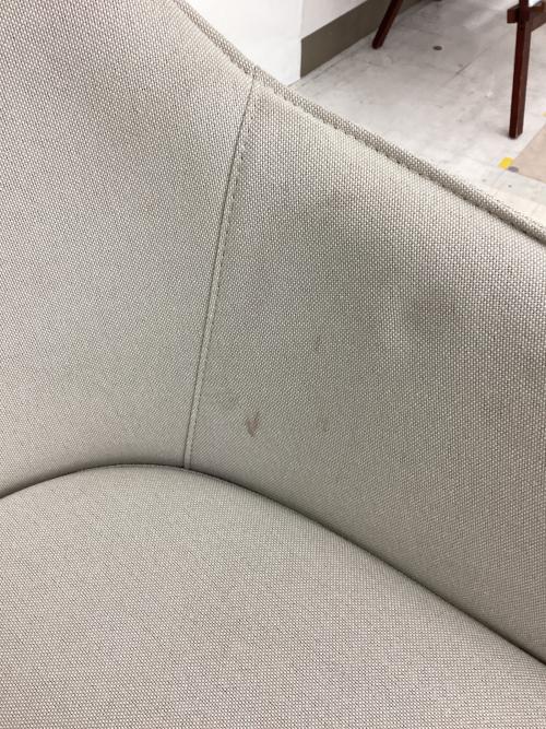 Vitra (ヴィトラ) ソフトシェルチェア ベージュ×ブラック