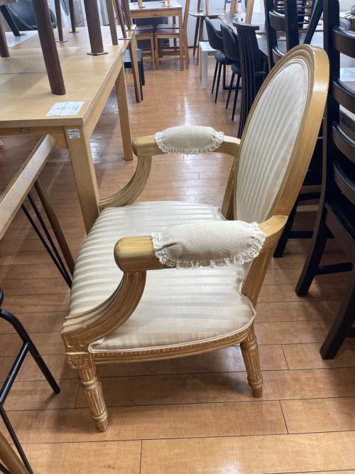 アンティーク調チェア アイボリー