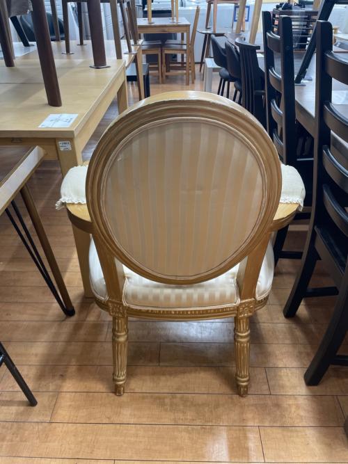 アンティーク調チェア アイボリー