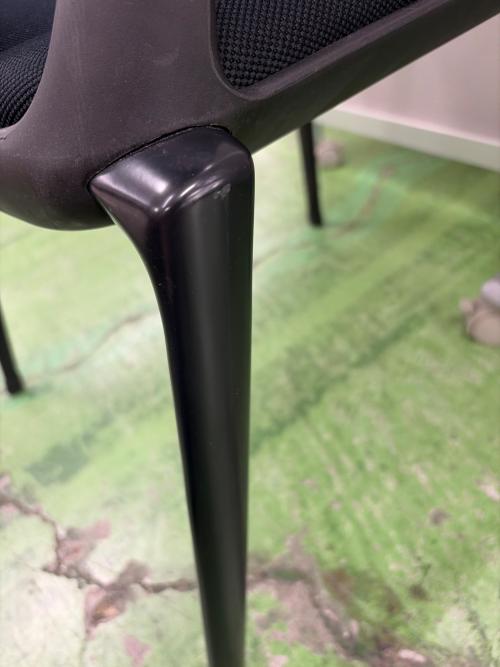 Vitra (ヴィトラ) カンファレンスチェア ブラック メダスリム