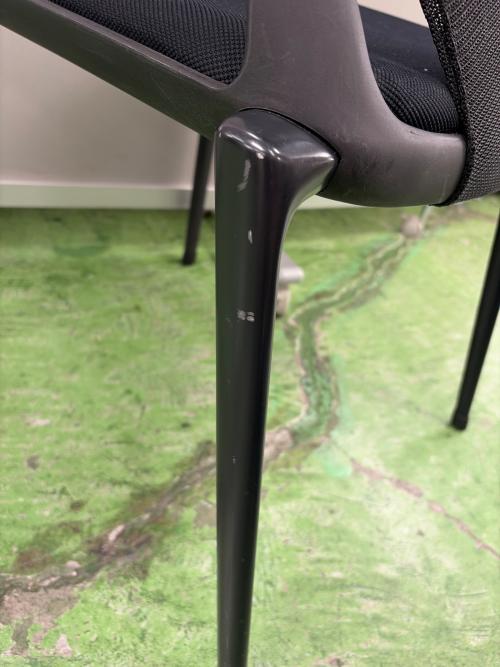 Vitra (ヴィトラ) カンファレンスチェア ブラック メダスリム
