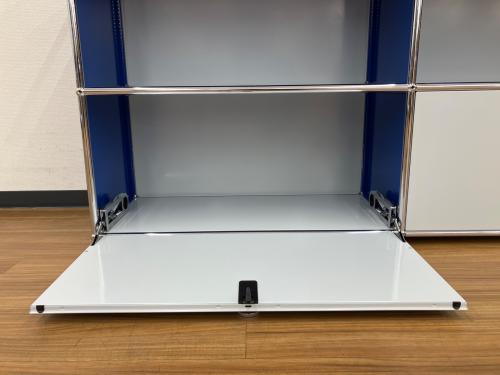 USM Haller (ユーエスエムハラー) 2連3段ガラストップシェルフ ブルー×ホワイト