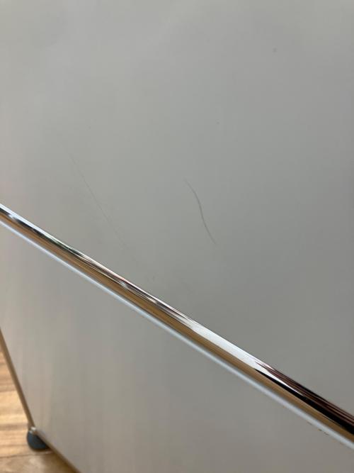 USM Haller (ユーエスエムハラー) 2連3段ガラストップシェルフ ブルー×ホワイト