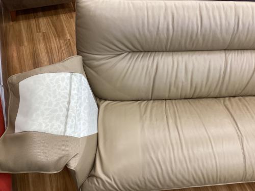 Poltrona Frau 2人掛けソファー Pelle Frau Nest（レザー） Antohn