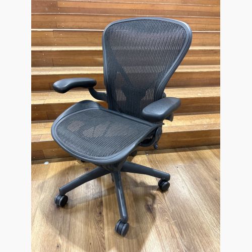 Herman Miller (ハーマンミラー) アーロンチェア ブラック