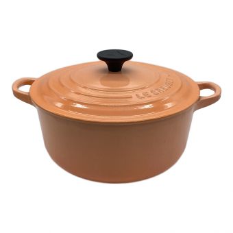 LE CREUSET (ルクルーゼ) 両手鍋 SIZE 20cm サーモンピンク