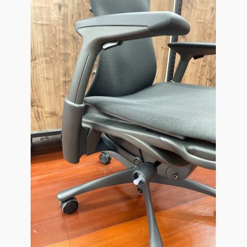 Herman Miller (ハーマンミラー) エンボディチェア ブラック CN122AWAAG1G1BB3014