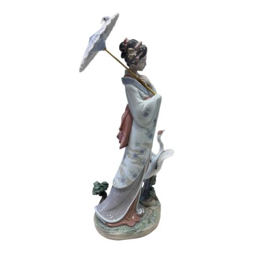 LLADRO (リヤドロ) MIYABI「8253」 フィギュリン