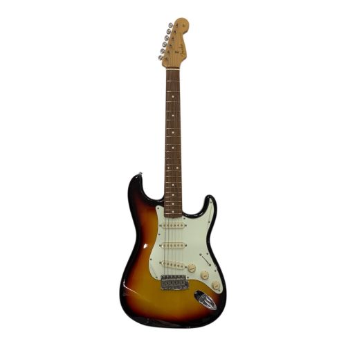 FENDER JAPAN (フェンダージャパン) エレキギター ST62 ストラトキャスター セレクターキャップ欠品/バックプレート1部割れ/エンド側ストラップピン欠品 2013年製 JD13013091