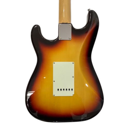 FENDER JAPAN (フェンダージャパン) エレキギター ST62 ストラトキャスター セレクターキャップ欠品/バックプレート1部割れ/エンド側ストラップピン欠品 2013年製 JD13013091