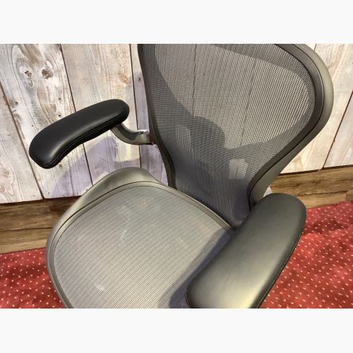 Herman Miller (ハーマンミラー) ワークチェアー ブラック ポスチャーフィットSLフル装備Aサイズ アルミベース アーロンチェアリマスタード