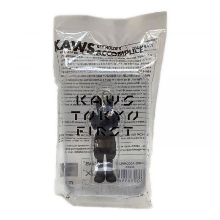 KAWS TOKYO FIRCT キーホルダー カウズ