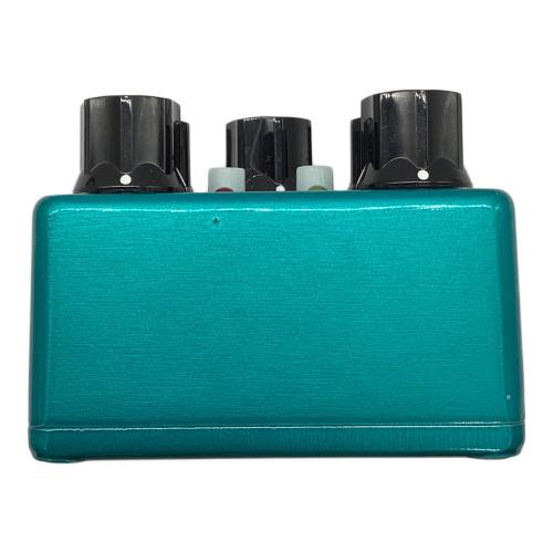 ベースエフェクター M83 CHORUS DELUXE