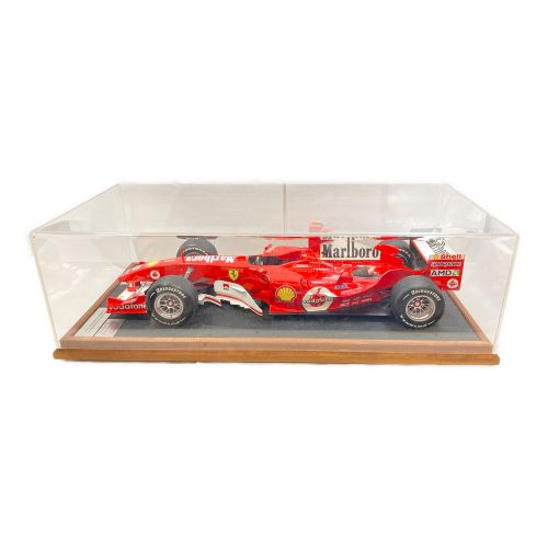 AMALGAM(アマルガム) モデルカー Ferrari F2004 1/8スケール