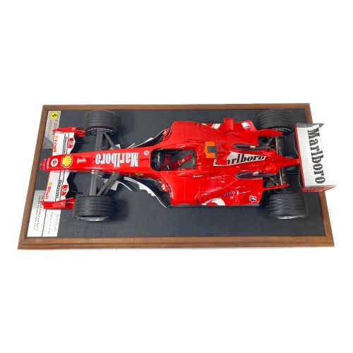 AMALGAM(アマルガム) モデルカー Ferrari F2004 1/8スケール