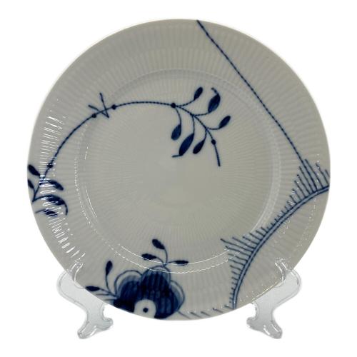 ROYAL COPENHAGEN (ロイヤル・コペンハーゲン) プレート N ブルーフルーテッド・プレイン