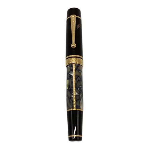 MONTBLANC (モンブラン) 万年筆 ブラウン 1996年 Alexandre Dumas マイスターシュテュック 06570/20000N