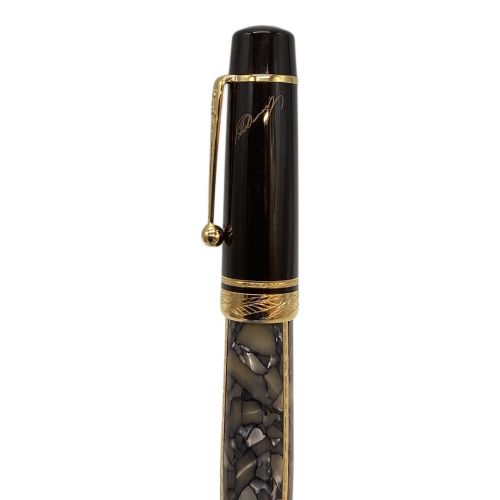 MONTBLANC (モンブラン) 万年筆 ブラウン 1996年 Alexandre Dumas マイスターシュテュック 06570/20000N