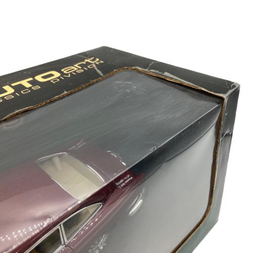 AUTOart (オートアート) モデルカー 1/18 ASTON MARTIN DB5