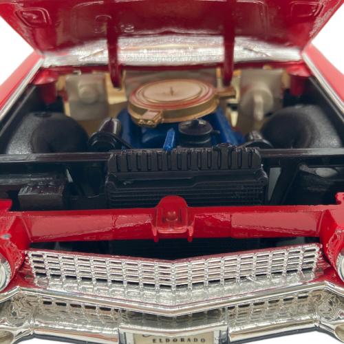Maisto (マイスト) PREMIERE EDITION 1/18 Cadillac 1959 モデルカー