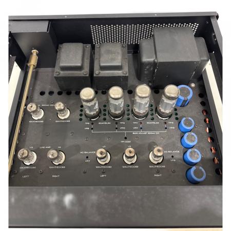 MARANTZ (マランツ) プリメインアンプ ネジ欠品 通電確認のみ MODEL