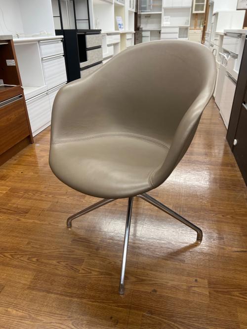 BoConcept (ボーコンセプト) アームチェアー ベージュ 76 Adelaide