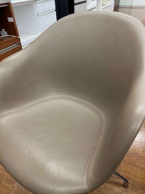 BoConcept (ボーコンセプト) アームチェアー ベージュ 76 Adelaide