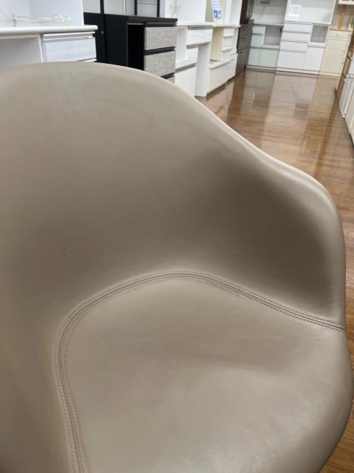 BoConcept (ボーコンセプト) アームチェアー ベージュ 76 Adelaide
