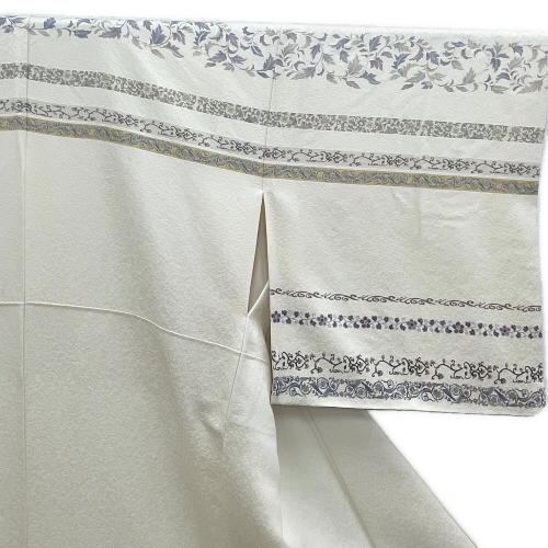 訪問着　袷　Lサイズ　唐草模様　横段　薄緑色　和装